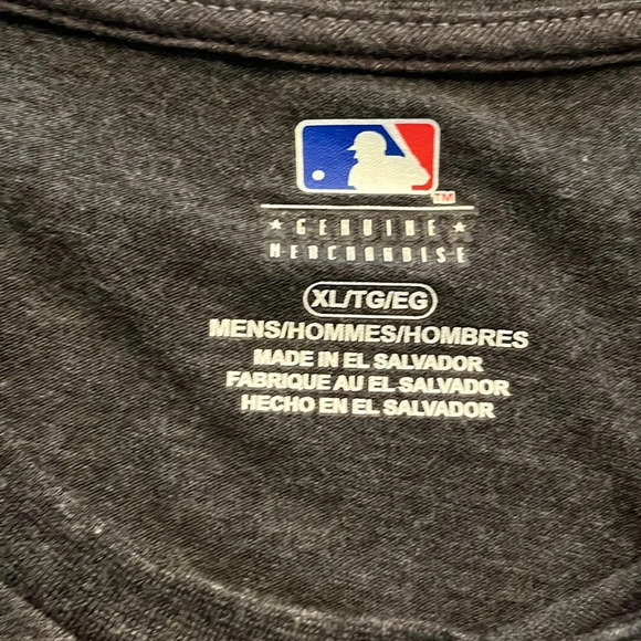 MLB Chicago Cubs Men’s Short Sleeve Shirt Size XL - Picture 3 of 4